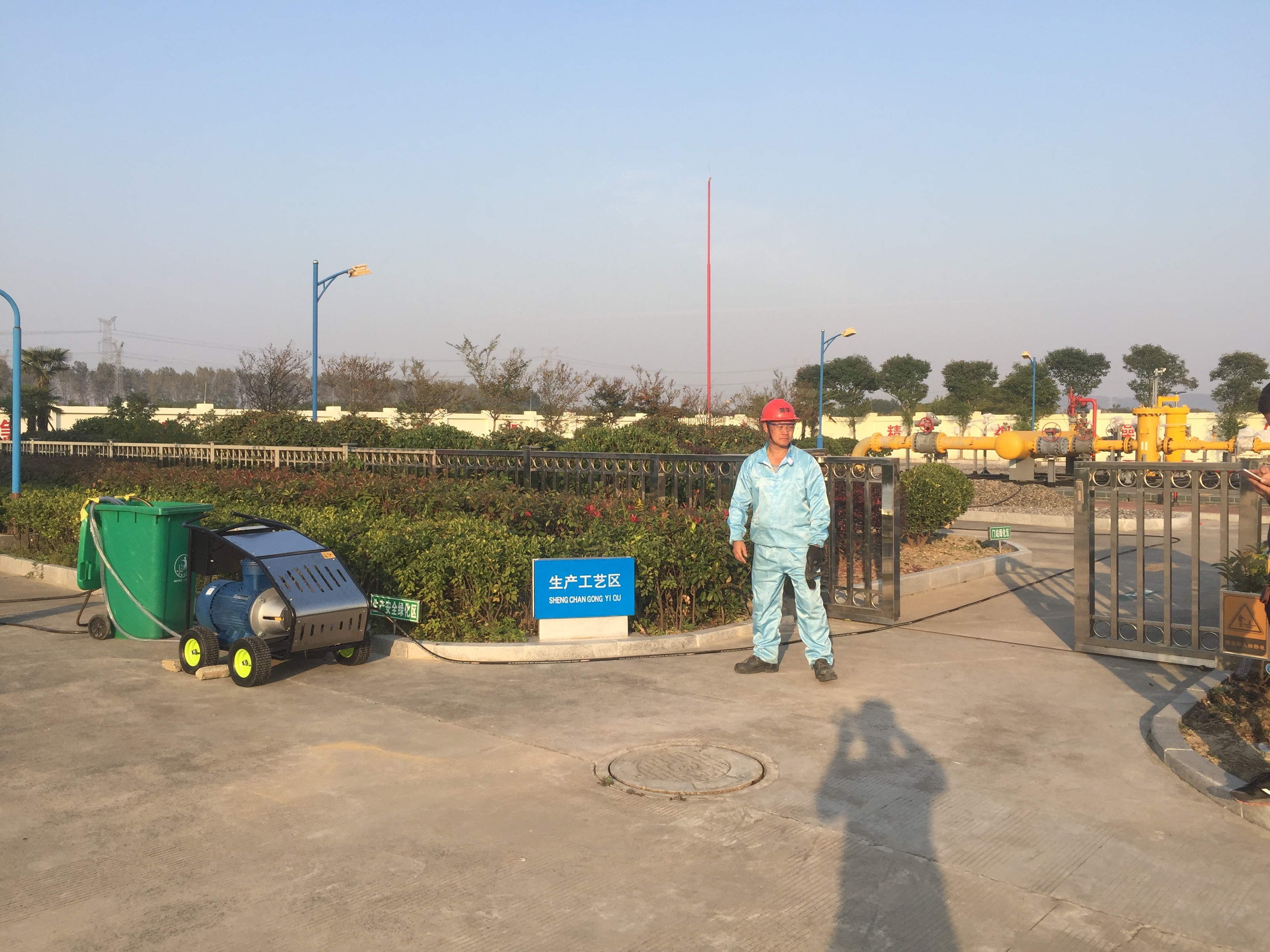 高壓水槍 石油儲(chǔ)罐清洗 高壓水槍 石油儲(chǔ)罐清洗